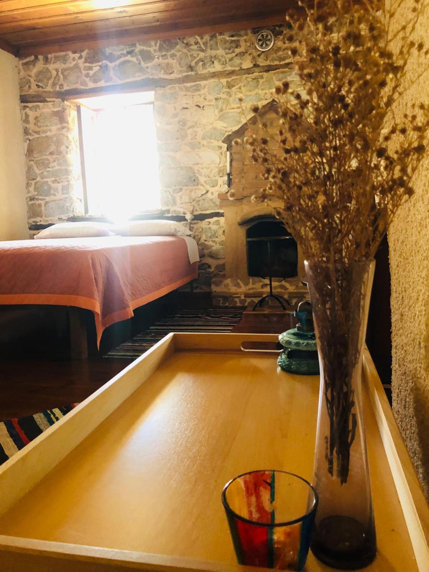 Χαγιάτι Hotel Pszarádesz Kültér fotó
